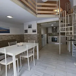 Appartamento San Camillo House, Aeroporto di Catania Fontana Rossa